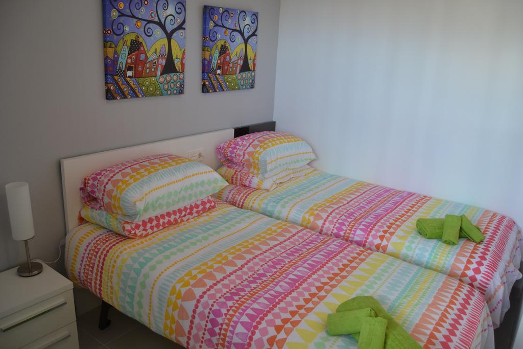 Residencial Sabrina Apartment โอริอุเอลา ห้อง รูปภาพ